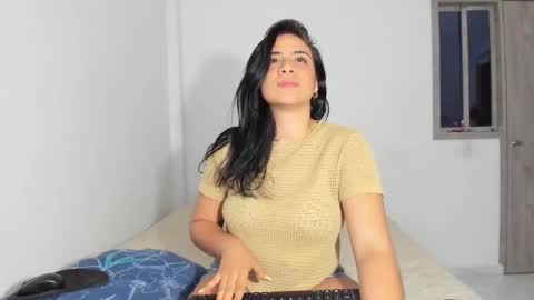 Snapshot of keranishakti chatting on 10/22/25, 08:30 Kerani online show from 10/22/25, 08:30