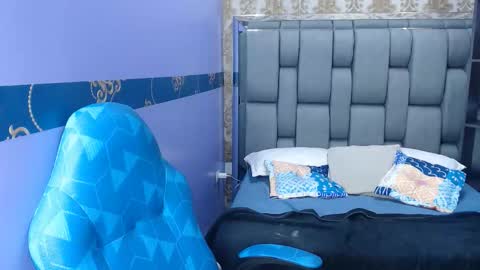 K E R L Y online show from 10/22/25, 02:39