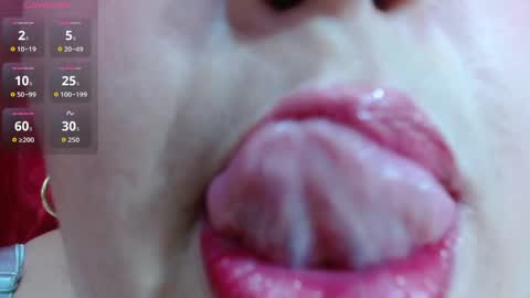 Snapshot of kerly_doll chatting on 05/28/26, 03:20 K E R L Y online show from 05/28/26, 03:20
