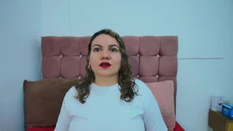 Snapshot of kerly_mature42 chatting on 05/03/26, 02:12 KERLY online show from 05/03/26, 02:12