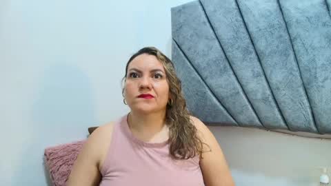Snapshot of kerly_mature42 chatting on 06/05/26, 01:50 KERLY online show from 06/05/26, 01:50