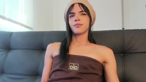 Kerly online show from 07/22/26, 02:42
