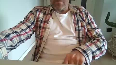 Anton online show from 04/02/26, 03:09