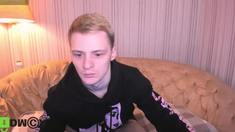 kerry_niki online show from 02/13/25, 12:21