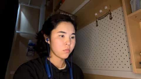 Jenny  online show from 04/14/26, 09:59