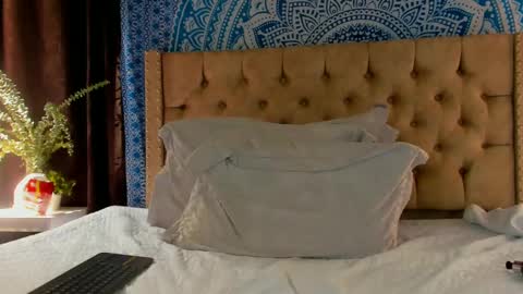 Kery Hillson online show from 12/13/24, 05:00