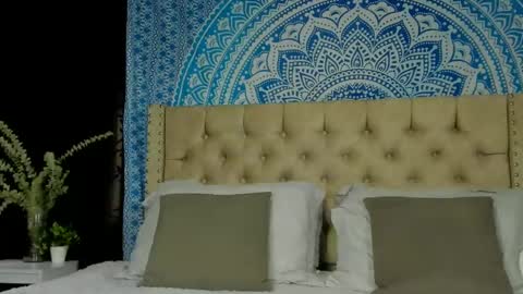 Kery Hillson online show from 12/19/24, 12:23