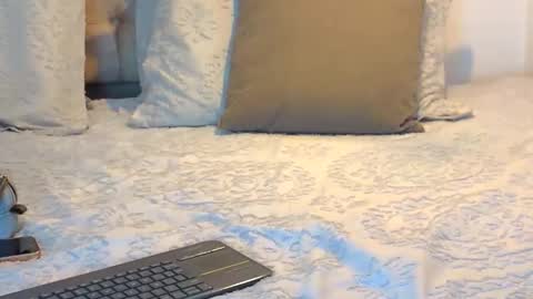 Kery Hillson online show from 11/26/25, 12:17