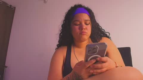 Snapshot of kesha_rosse_ chatting on 06/02/26, 06:59 KESHA online show from 06/02/26, 06:59