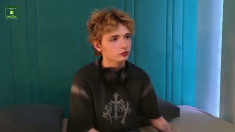 Snapshot of kessy_white chatting on 07/18/26, 08:23 Kessy online show from 07/18/26, 08:23
