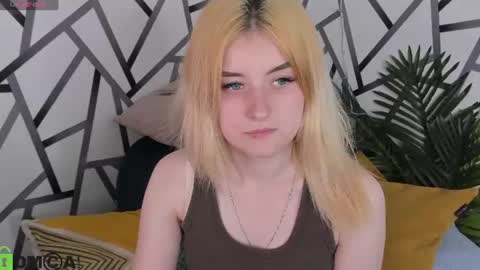 Snapshot of keta_haa chatting on 06/15/26, 01:08 Keta online show from 06/15/26, 01:08