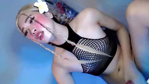 kettlyn18 online show from 04/14/26, 11:05