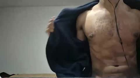 kevi4 online show from 01/04/25, 07:34