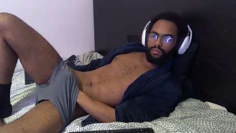 kevi4 online show from 02/10/25, 09:04