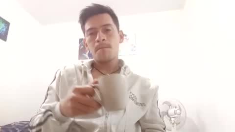 kevin411522 online show from 11/11/25, 11:43