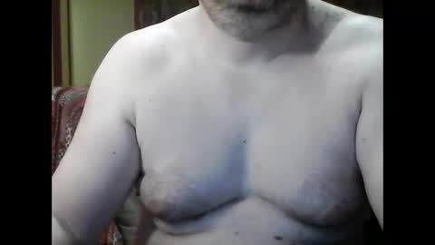 kevin803908 online show from 11/18/25, 02:50