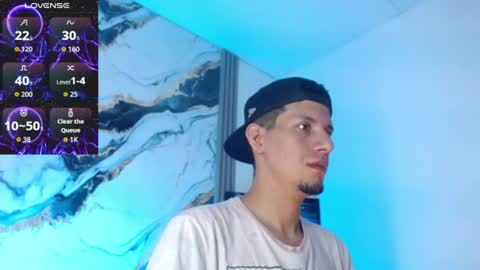 Snapshot of kevin__max_ chatting on 06/18/26, 03:07 Kev online show from 06/18/26, 03:07