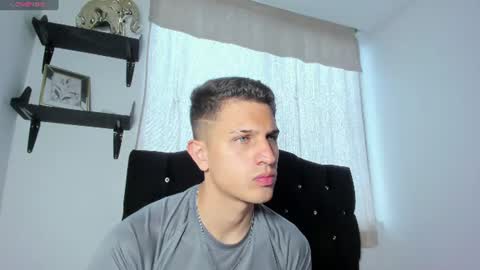 Snapshot of kevin_ahs1 chatting on 06/09/26, 10:32 Kevin Ahs online show from 06/09/26, 10:32
