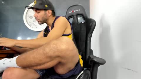 Kevin online show from 01/20/25, 01:32