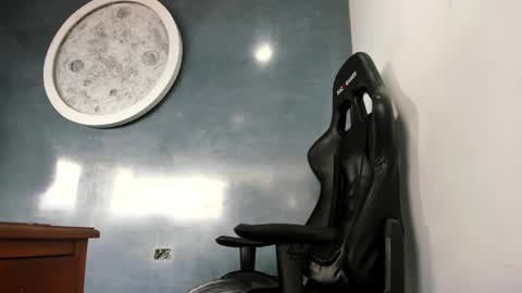 Kevin online show from 10/09/25, 04:49