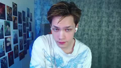 Kevin online show from 03/25/26, 04:51