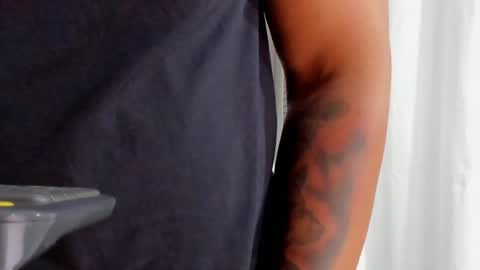 Snapshot of kevin_lance chatting on 12/28/24, 07:33 Kevin Lance online show from 12/28/24, 07:33