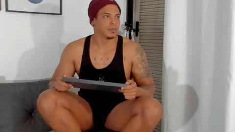 Snapshot of kevin_lance chatting on 02/15/25, 08:22 Kevin Lance online show from 02/15/25, 08:22