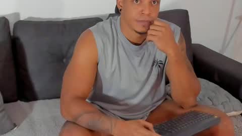 Kevin Lance online show from 05/11/26, 07:03
