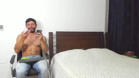 kevin_malone22 online show from 02/11/25, 04:33