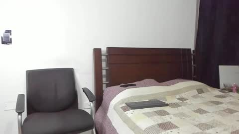 kevin_malone22 online show from 09/19/25, 10:21