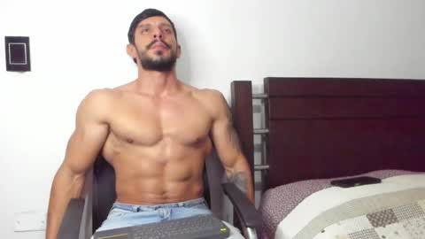 kevin_malone22 online show from 10/22/25, 02:56