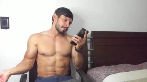 kevin_malone22 online show from 11/05/25, 02:00