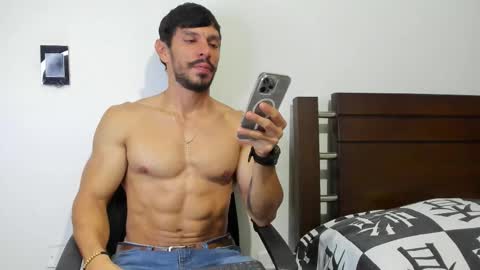 kevin_malone22 online show from 03/01/26, 01:51