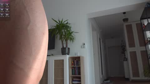 Snapshot of kevinandresxx chatting on 02/13/26, 10:22 Kevin online show from 02/13/26, 10:22