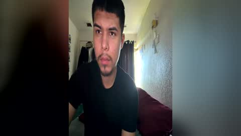 Snapshot of kevinderon1 chatting on 06/24/26, 01:48 kevinderon1 online show from 06/24/26, 01:48