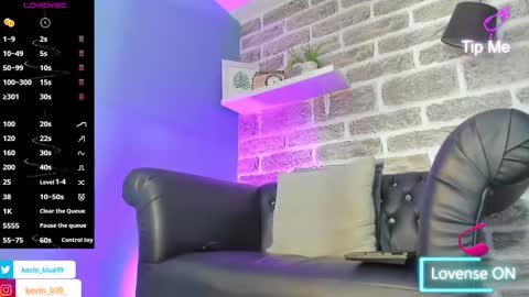 Sexy  Hot Kevin online show from 12/04/25, 04:22