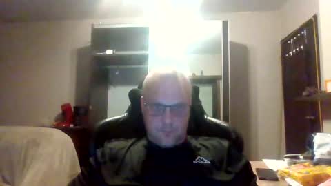 Snapshot of kevintje031987 chatting on 08/03/26, 03:38 kevintje031987 online show from 08/03/26, 03:38