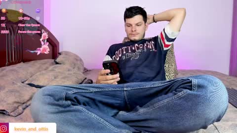 kevin and ottis online show from 04/05/26, 02:09