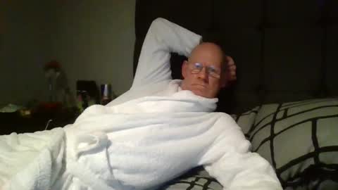 Snapshot of kevlooking4sez chatting on 02/22/25, 11:13 kevlooking4sez online show from 02/22/25, 11:13