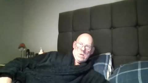 Snapshot of kevlooking4sez chatting on 02/05/26, 01:54 kevlooking4sez online show from 02/05/26, 01:54