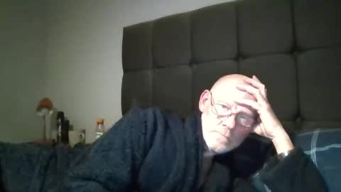 Snapshot of kevlooking4sez chatting on 02/22/26, 12:56 kevlooking4sez online show from 02/22/26, 12:56