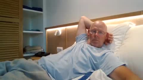 kevlooking4sez online show from 07/31/26, 04:06