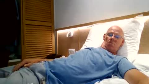 kevlooking4sez online show from 08/03/26, 03:16