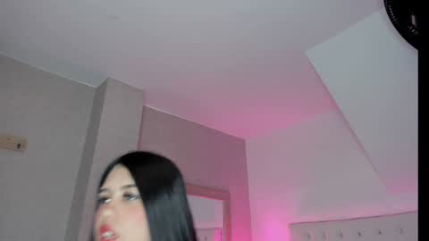 keyla  ross online show from 12/09/24, 08:01