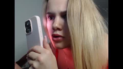 Keyla online show from 03/29/26, 09:15