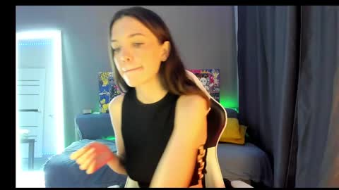 Keyli online show from 03/11/25, 08:41