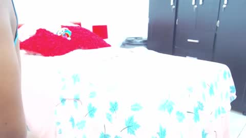 Sandy Saenz online show from 02/04/25, 10:32