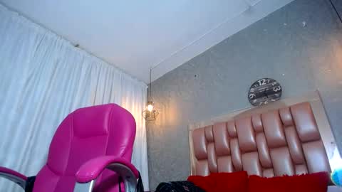 Snapshot of keyra_miller chatting on 03/05/25, 01:31 keyra_miller online show from 03/05/25, 01:31