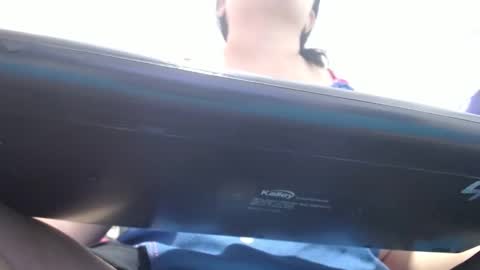 Snapshot of keyra_miller chatting on 10/27/25, 02:04 keyra_miller online show from 10/27/25, 02:04