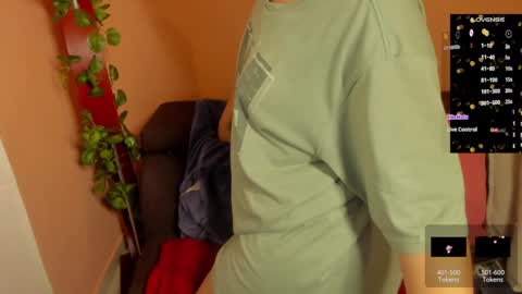 Snapshot of keyt_foxxx chatting on 01/17/25, 10:44 Danna Sofia online show from 01/17/25, 10:44